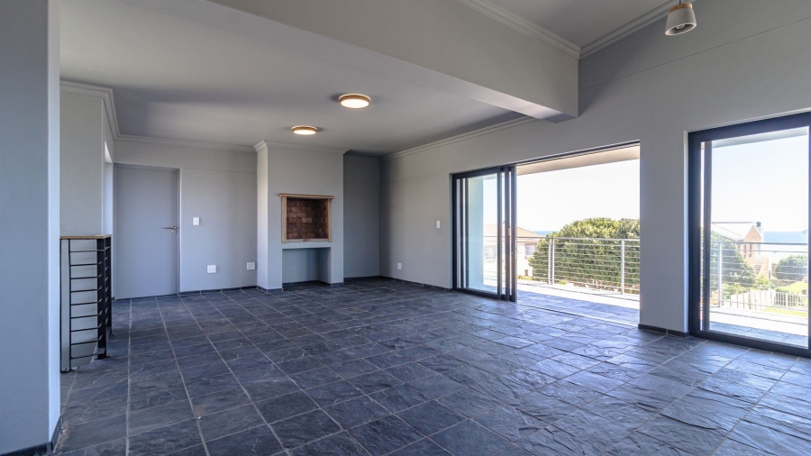 3 Bedroom Property for Sale in De Kelders Western Cape